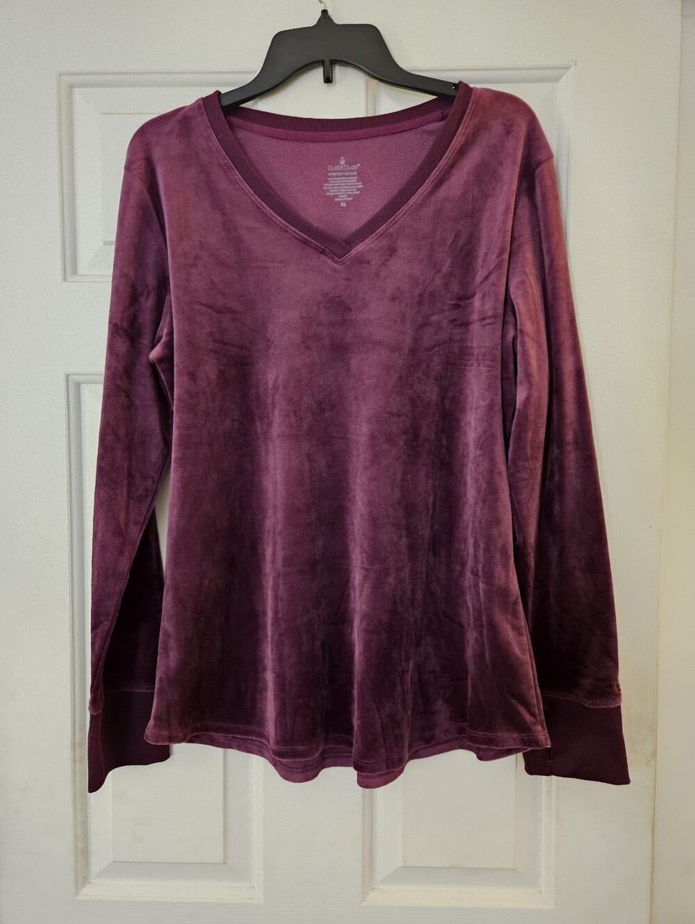 Cuddl Duds Velvet V-Neck Long Sleeve Top - Plum XL